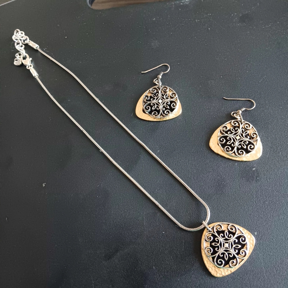 Brighton Gold and Black Swirl Necklace Set